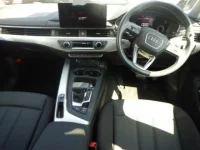 Audi A4 лот № 7097 оценка 4.5  с аукциона в Японии 2