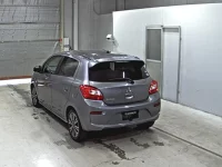Mitsubishi MIRAGE лот № 7093 оценка 4  с аукциона в Японии 1
