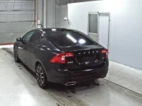 Volvo S60 лот № 9340 оценка 4  с аукциона в Японии 1