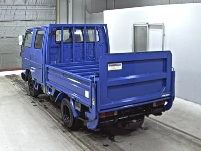 Mazda TITAN  с аукциона в Японии