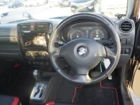 Suzuki JIMNY лот № 3883 оценка 3.5  с аукциона в Японии 2