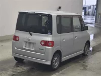 Daihatsu TANTO лот № 80163 оценка 3.5  с аукциона в Японии 4