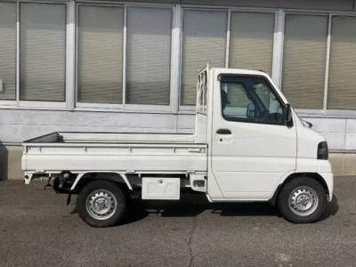 Nissan CLIPPER TRUCK