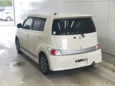 Toyota BB