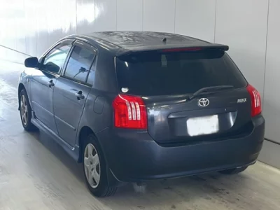 Toyota COROLLA RUNX  с аукциона в Японии