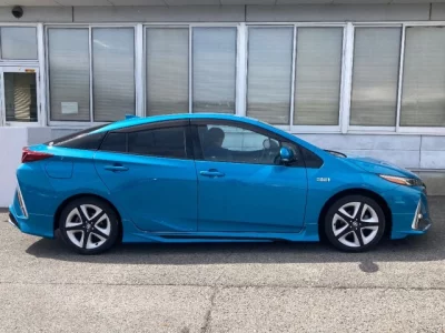 Toyota Prius PHV