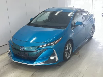 Toyota Prius PHV