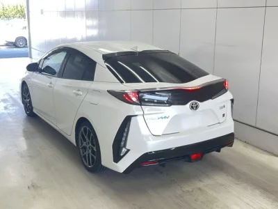 Toyota PRIUS PHV