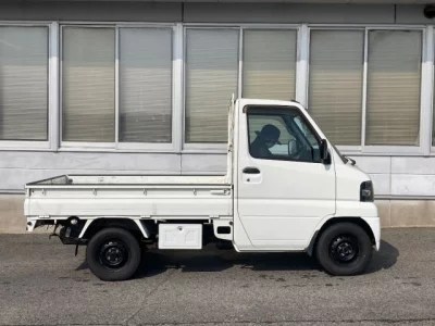 Nissan CLIPPER TRUCK