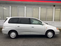Toyota GAIA лот № 2091 оценка 3.5  с аукциона в Японии 2