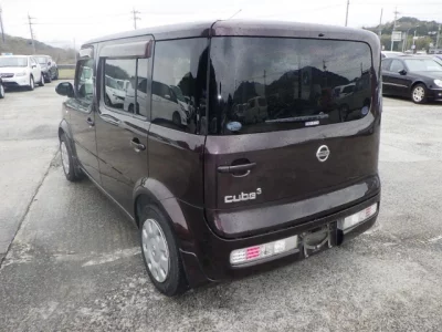 Nissan CUBECUBIC  с аукциона в Японии