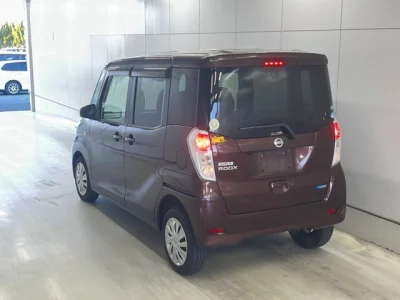 Nissan Dayz Roox
