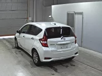 Nissan NOTE лот № 2286 оценка 4  с аукциона в Японии 1