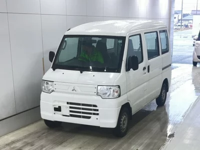 Mitsubishi MINICAB VAN