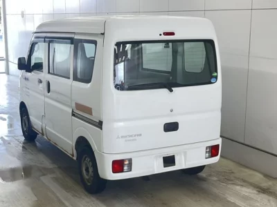 Mitsubishi MINICAB VAN  с аукциона в Японии