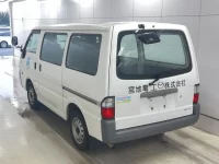 Mazda BONGO VAN лот № 1059 оценка 3.5  с аукциона в Японии 1