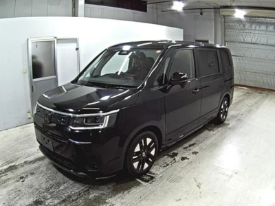 Honda STEP WAGON  с аукциона в Японии