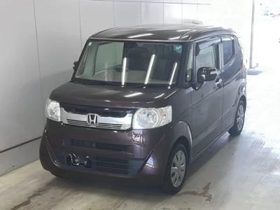Honda N-Box Slash