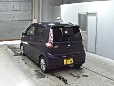 Mitsubishi EK CUSTOM