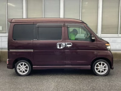 Daihatsu Atrai Wagon