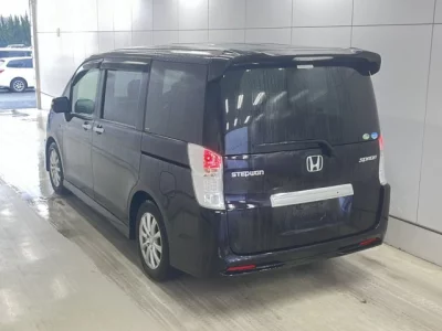 Honda STEP WAGON