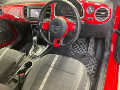 Volkswagen THE BEETLE