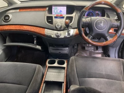 Honda ODYSSEY  с аукциона в Японии