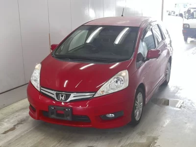 Honda FIT SHUTTLE  с аукциона в Японии