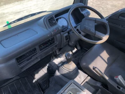 Isuzu Juston