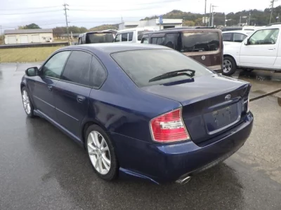 Subaru LEGACY B4
