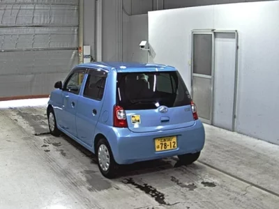 Daihatsu Esse