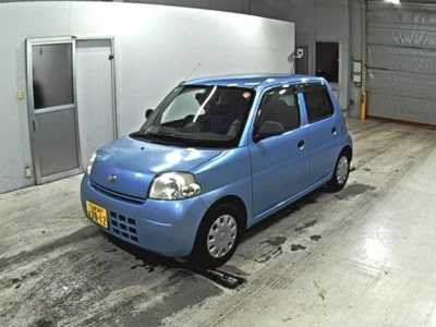 Daihatsu Esse