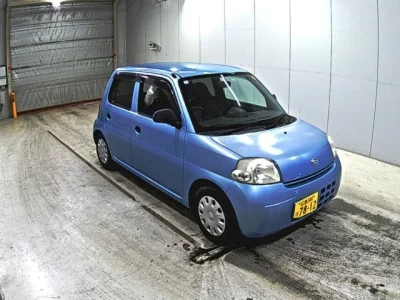 Daihatsu Esse