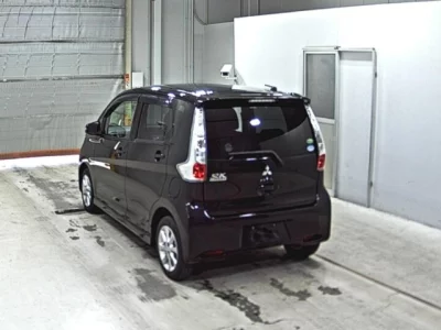 Mitsubishi EK CUSTOM