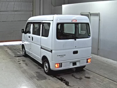 Mitsubishi MINICAB VAN