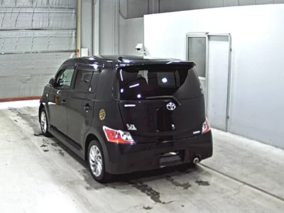 Toyota BB  с аукциона в Японии