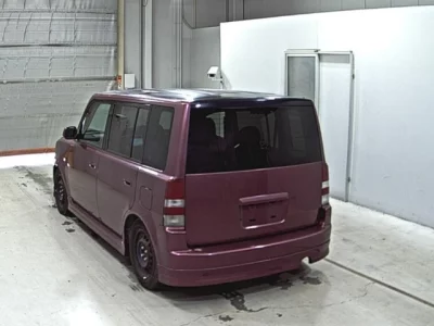 Toyota BB  с аукциона в Японии