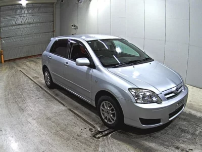 Toyota COROLLA RUNX  с аукциона в Японии