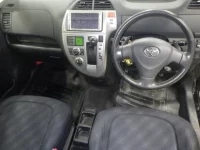 Toyota RACTIS лот № 9544 оценка 3.5  с аукциона в Японии 2