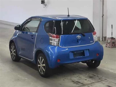 Toyota IQ