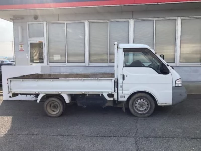 Mazda BONGO  с аукциона в Японии
