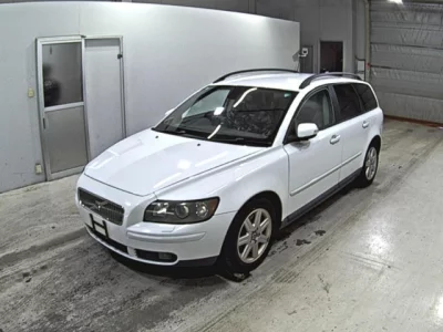 Volvo V50
