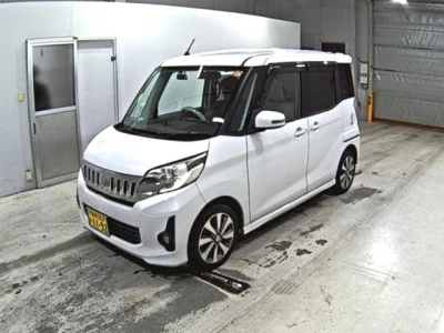 Mitsubishi EK SPACE