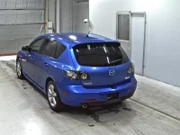 Mazda AXELA лот № 4478 оценка 3.5  с аукциона в Японии 1