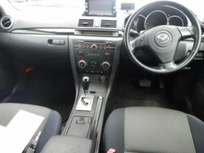 Mazda AXELA  с аукциона в Японии