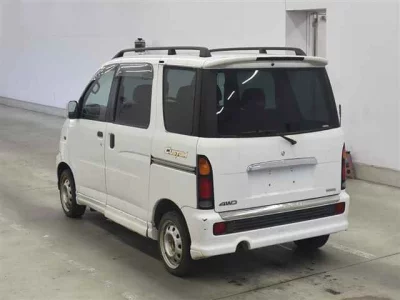 Daihatsu Atrai Wagon  с аукциона в Японии