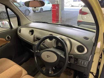 Daihatsu MOVE LATTE