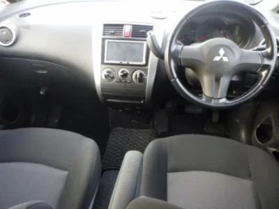 Mitsubishi COLT PLUS