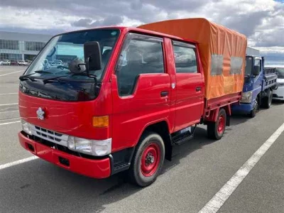 Toyota DYNA  с аукциона в Японии