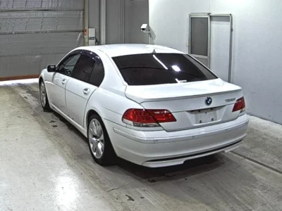 BMW 7-Series  с аукциона в Японии